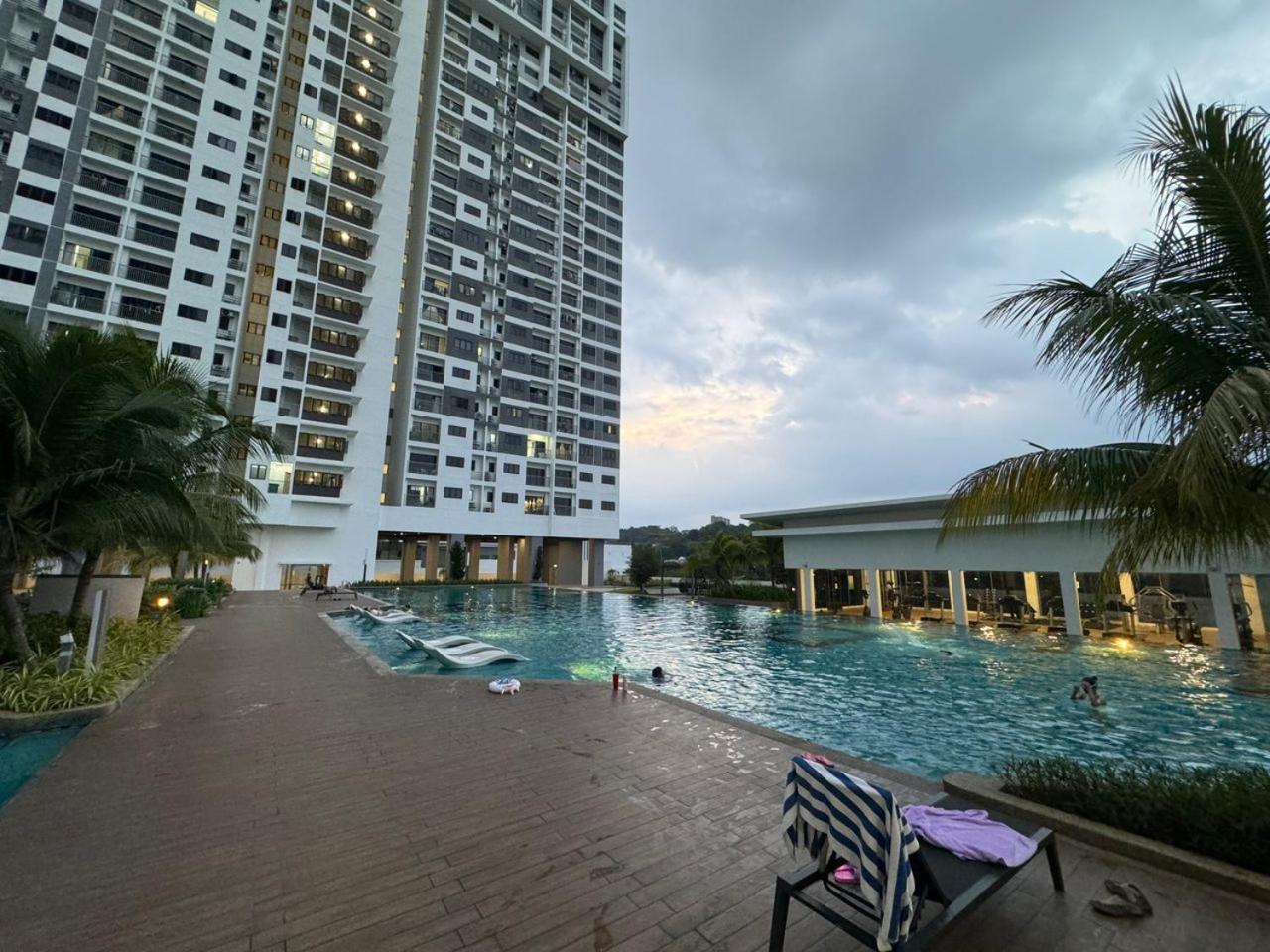 Cheras Trader Square By Jr Lovely Homestay Luaran gambar